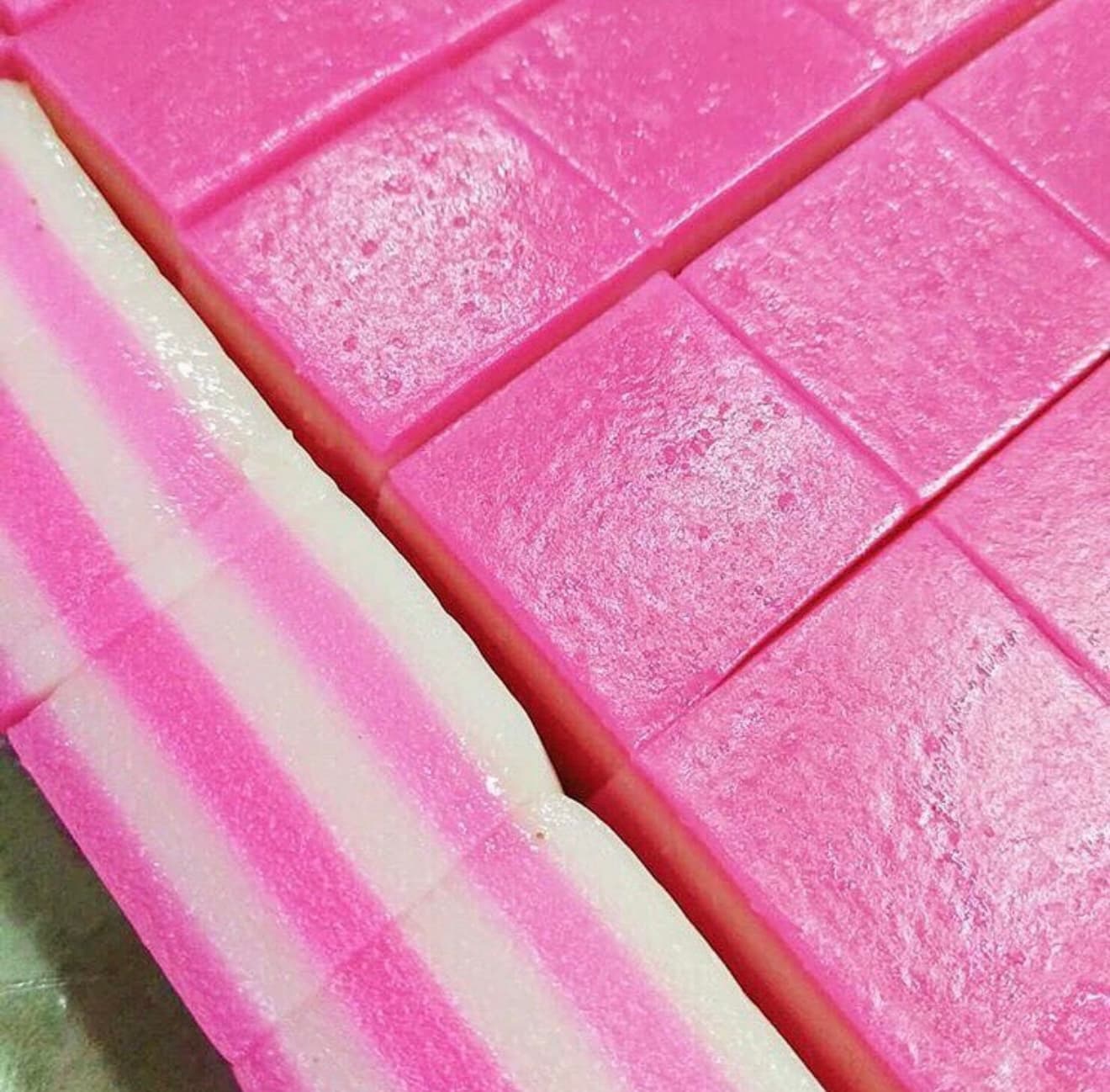 (PREORDER) LAPIS 64 PCS